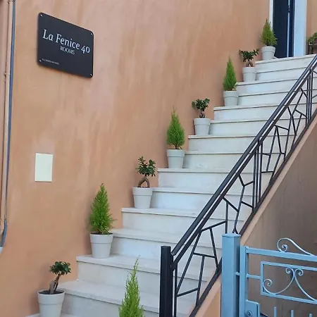 Guest house La Fenice 40 *